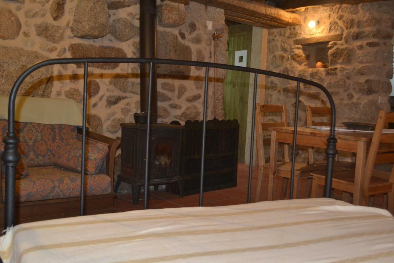 Penedino Mountain Cottage อาร์กอสเดวัลเดเวซ ภายนอก รูปภาพ